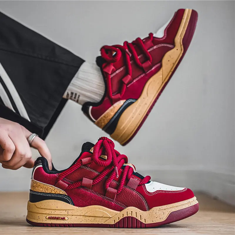 2024 New Fashion Designer Men Shoes Wine Red Thick Shoes Casual Sneakers Men Platform Trend Chunky Sneakers Walking Shoes