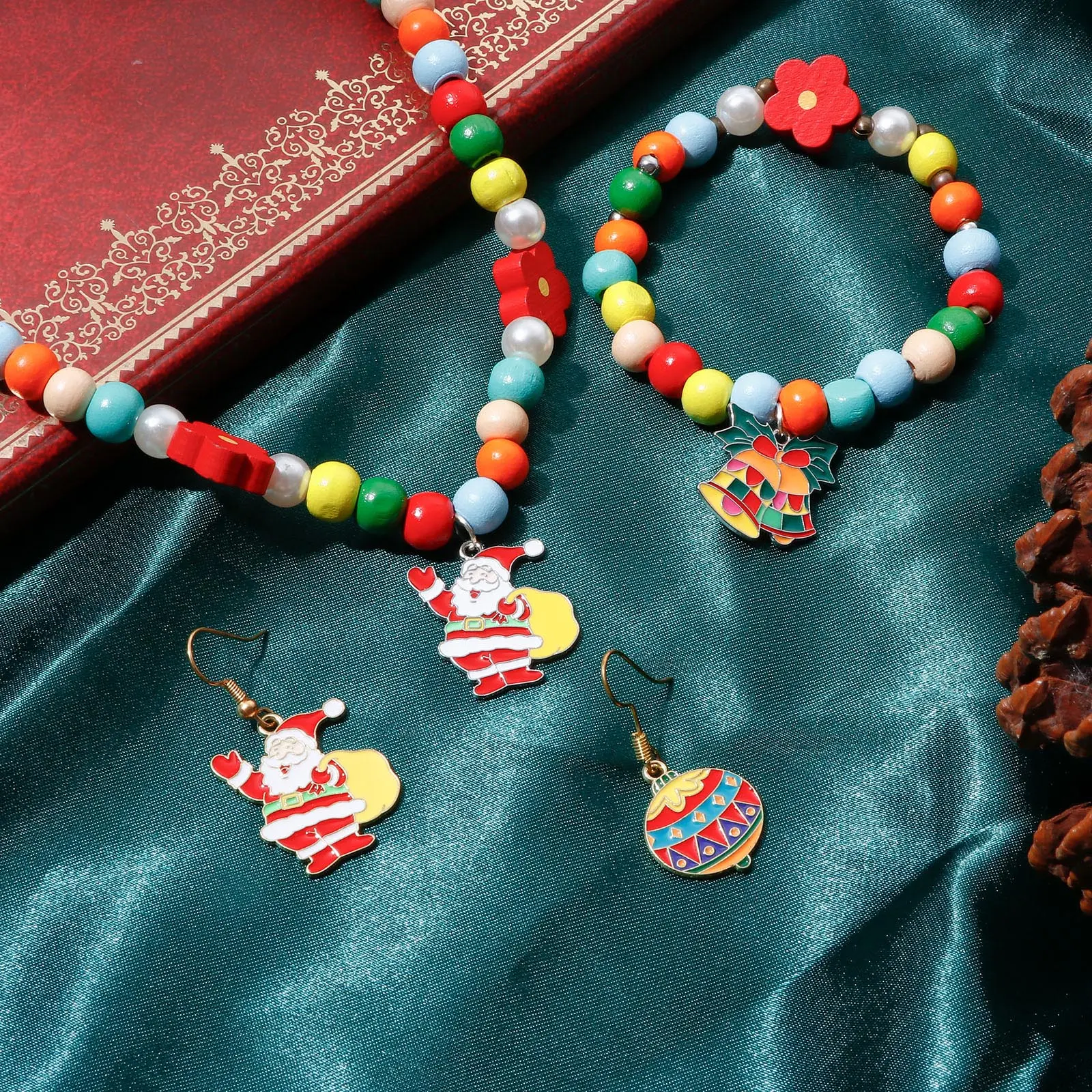 10 PCs Zinc Based Alloy Christmas Charms Enamel Christmas Tree Santa Snow Deer Charms For Jewelry Making Diy Necklace Earring