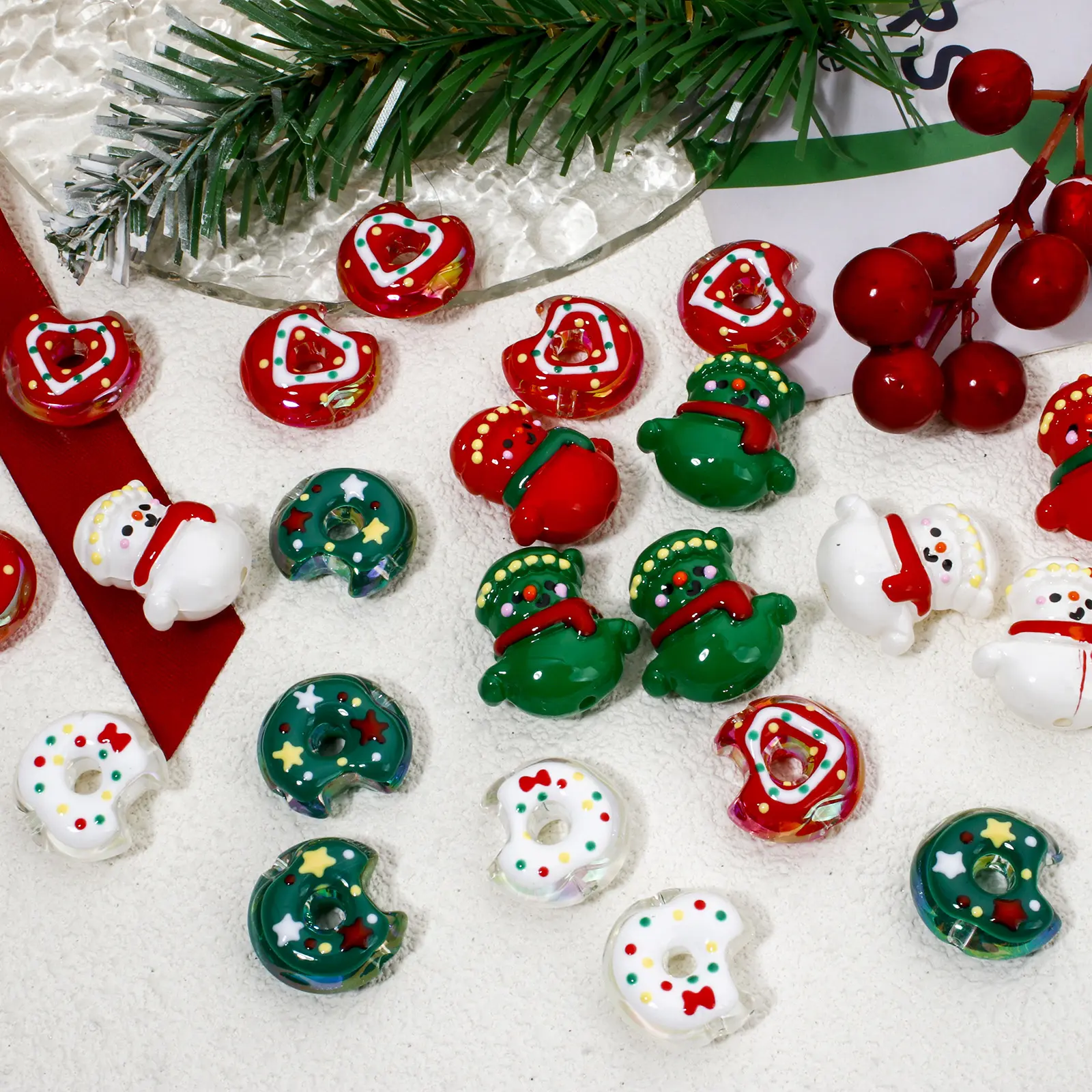 5 PCs Christmas Acrylic Beads For DIY Jewelry Making At Random Mixed Color Christmas Snowman Doughnut Enamel Findings