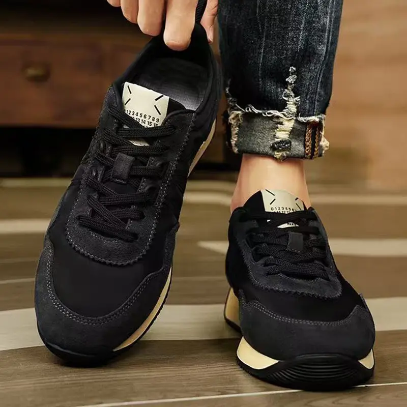 Oulylan 2025 Men Retro Sports Shoes Casual Walking Outdoor Soft Non-slip Sneakers Breathable Casual Running Sport Shoes