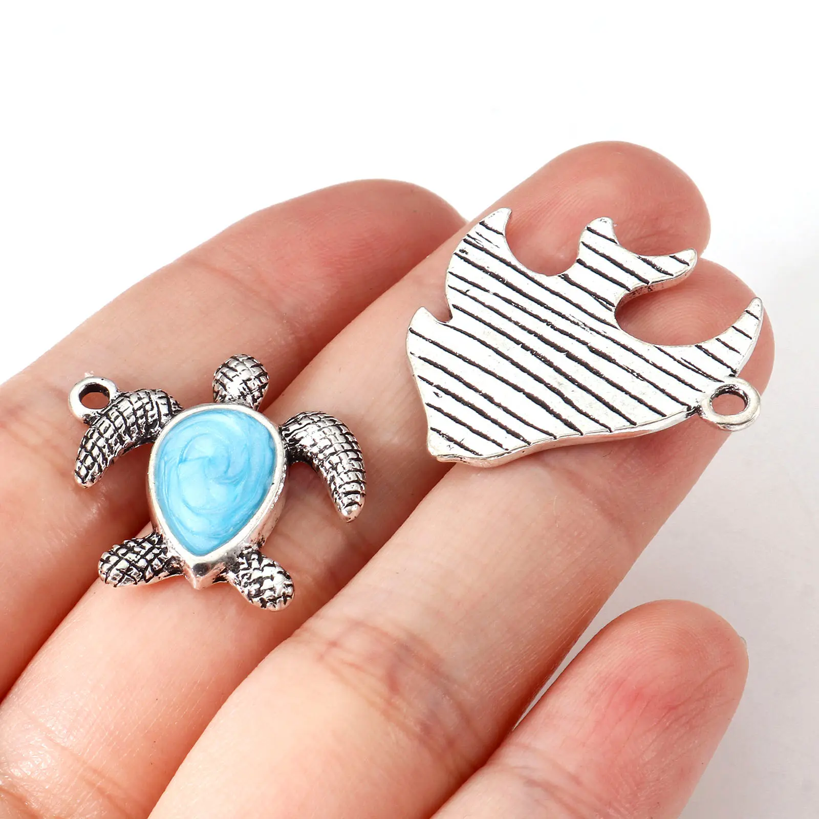 10 PCs Ancient Silvery Blue Enamel Chams Marine Organism Zinc Alloy Pendant Dolphin Fish Turtle For Earrings Necklace Diy Making