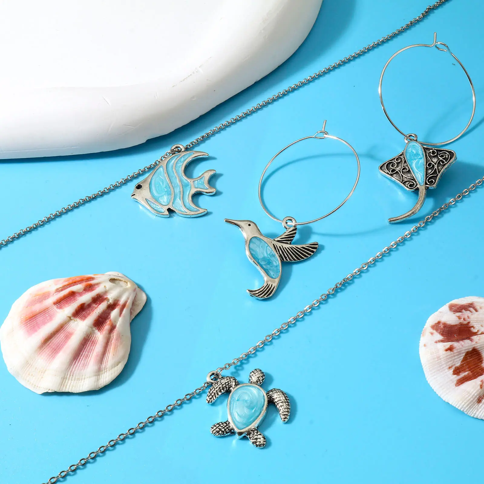10 PCs Ancient Silvery Blue Enamel Chams Marine Organism Zinc Alloy Pendant Dolphin Fish Turtle For Earrings Necklace Diy Making