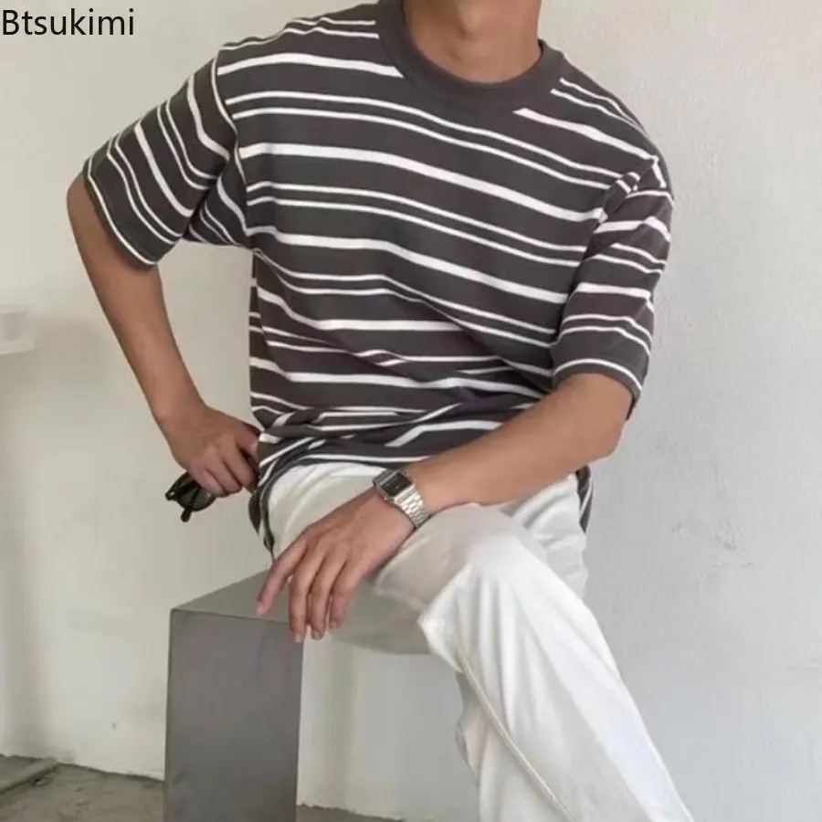 Summer Fashion Versatile Knitting O-neck T-shirts for Men Casual Loose Short-Sleeved Tops Men Striped Personalized Daily Clothes