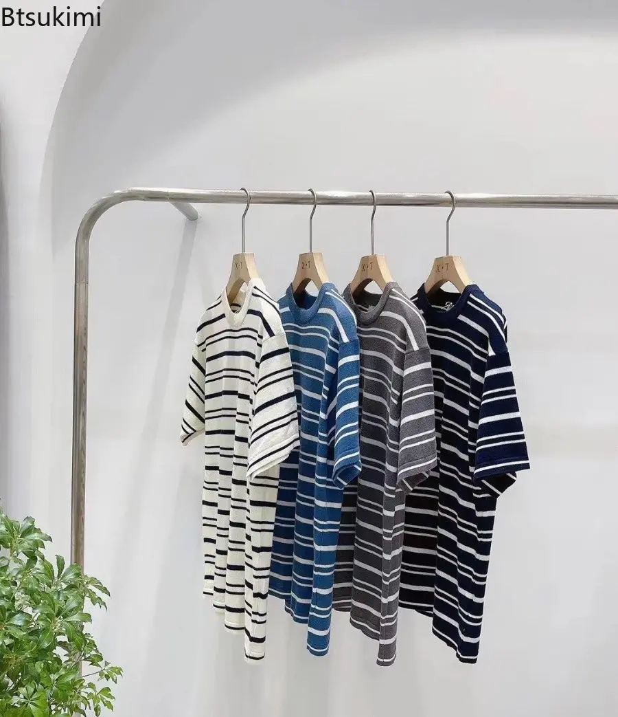 Summer Fashion Versatile Knitting O-neck T-shirts for Men Casual Loose Short-Sleeved Tops Men Striped Personalized Daily Clothes