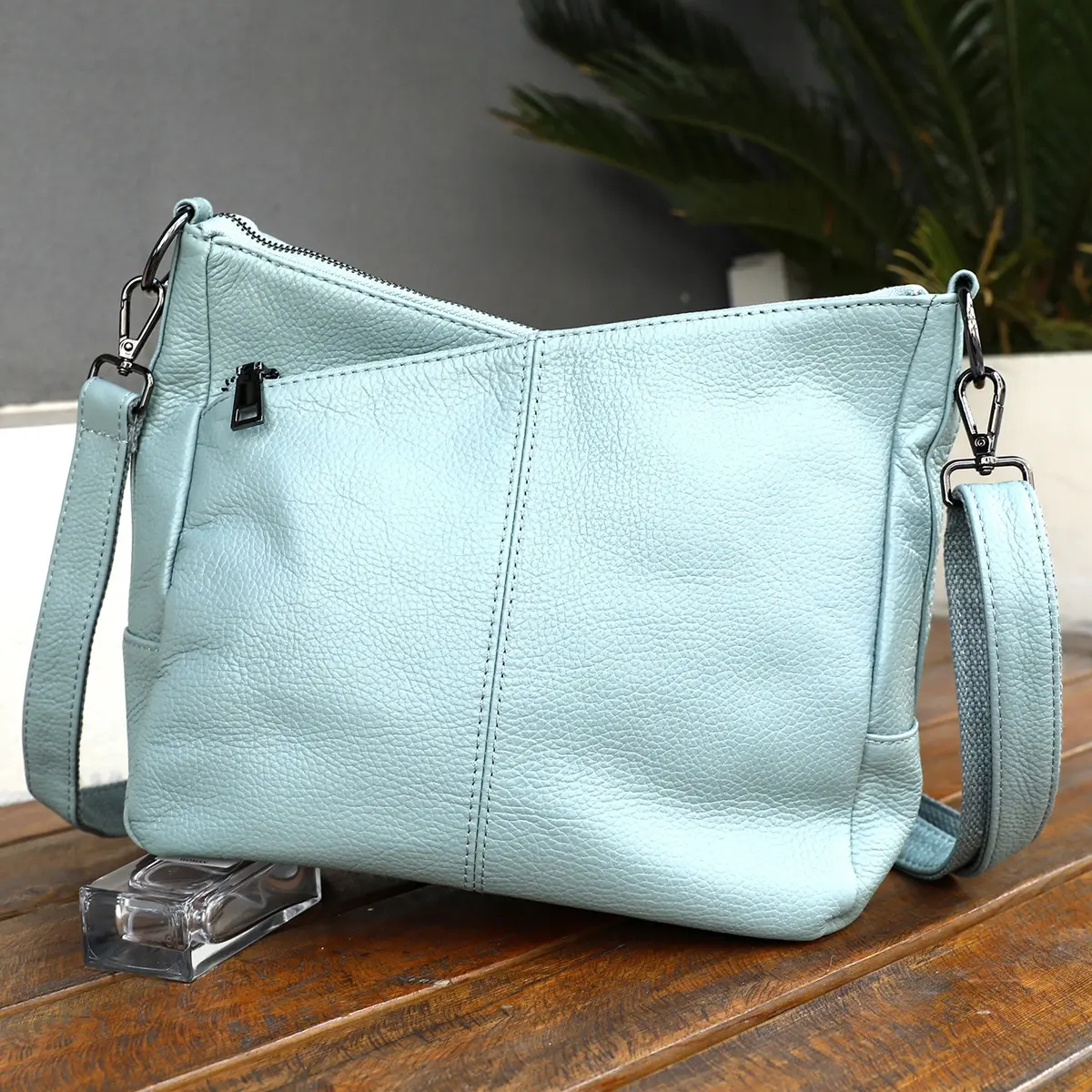 Women's Shoulder Bag Fashion Leather Shoulder Bag Black Leisure Genuine Leather bag Casual Large Capacity Crossbody Bag Wallet