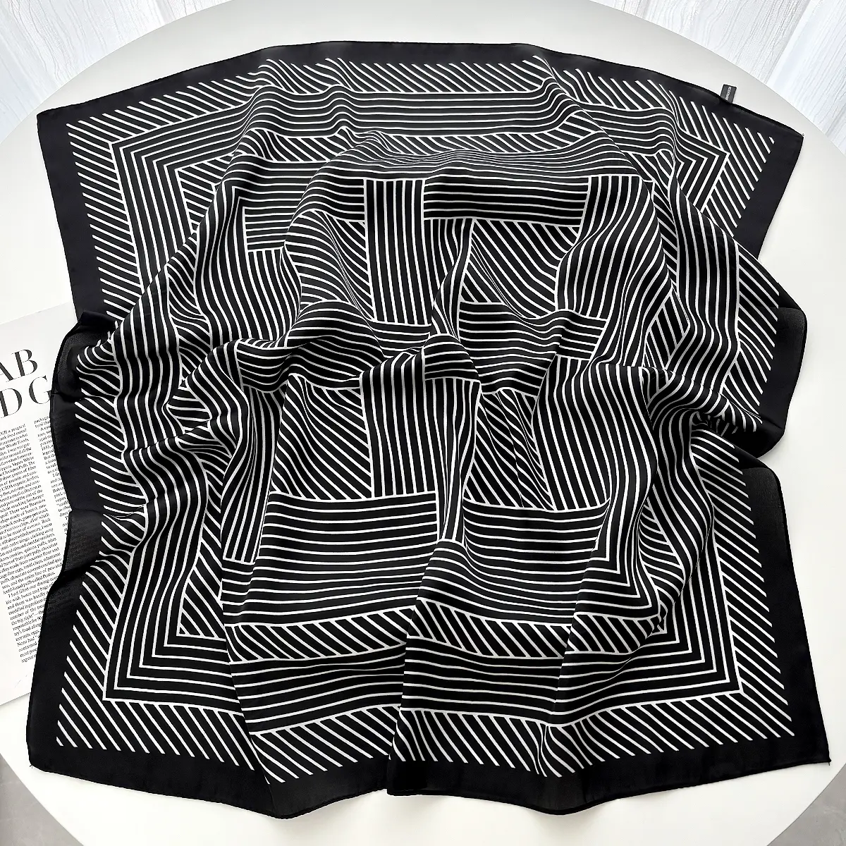 Flower Printed Square Scarf Elegant Thin Breathable Decorative Neck Scarves Windproof Headscarf For Women