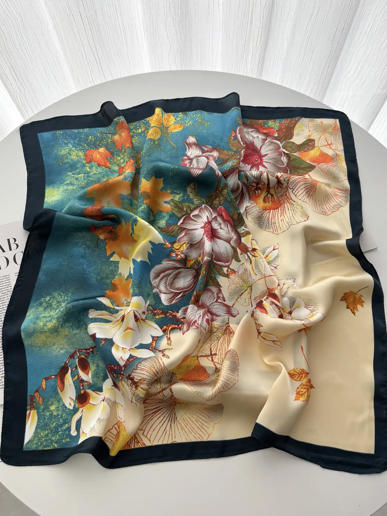 Fresh Elegant Print Brand Scarves Soft Satin Square Scarves Neckerchief Women Shawls Hijab Scarf Bandana 70X70CM