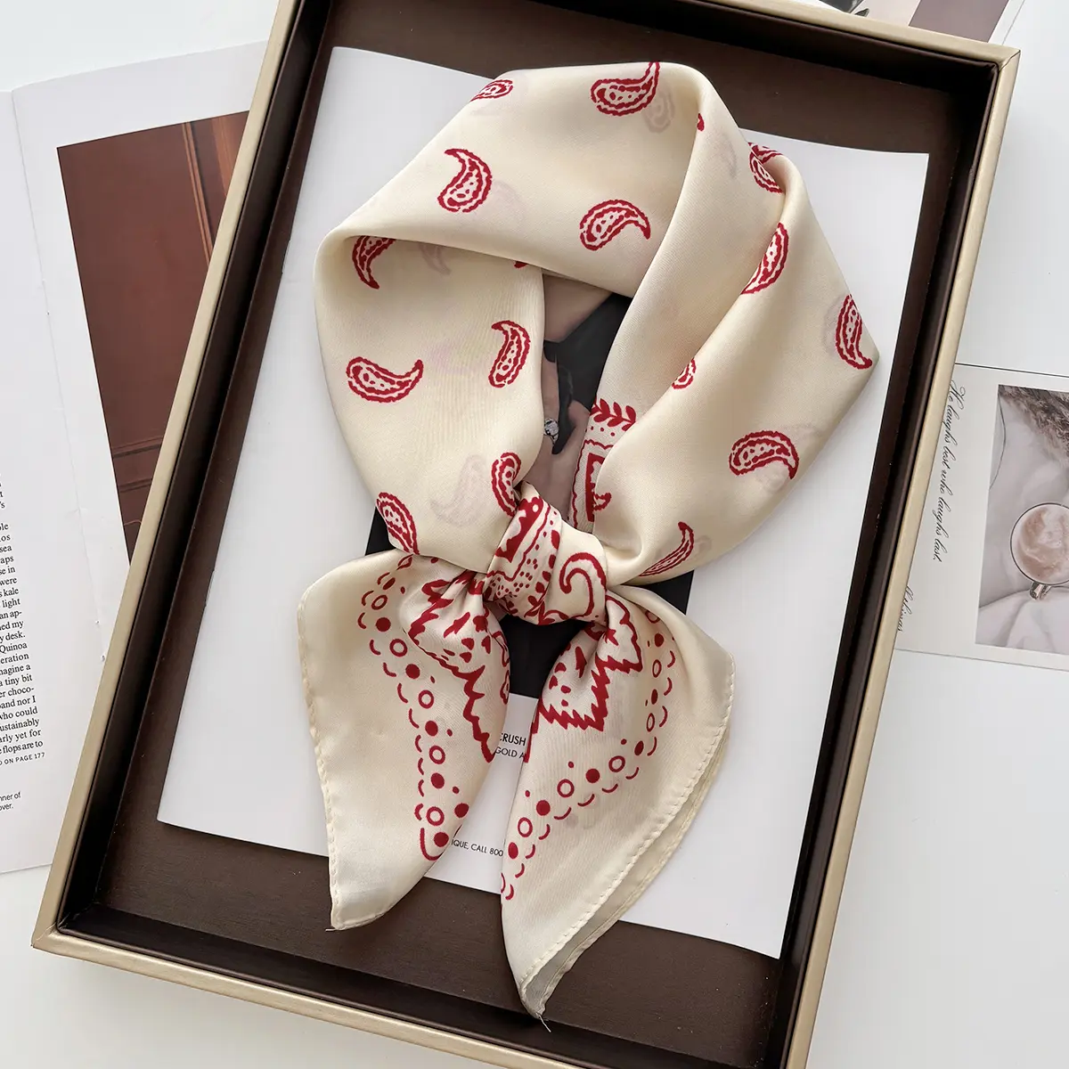 Luxury New Design Satin Print Scarf Women Scarves Bandana Hijab Neckerchief Shawl Kerchief Hair Band Foulard Lady