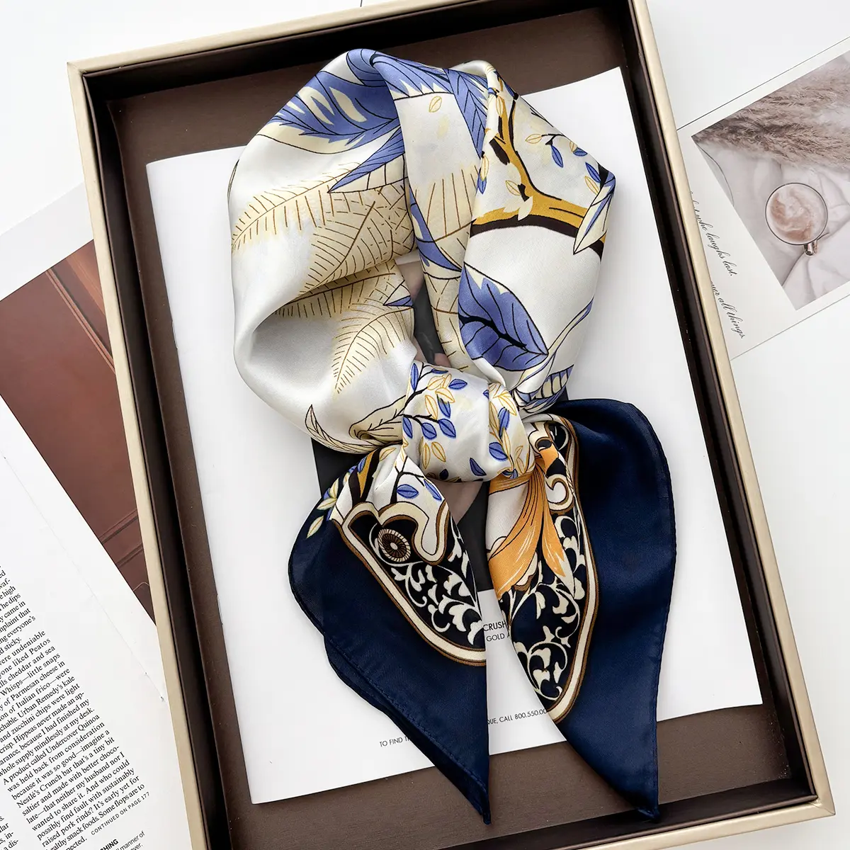 Luxury New Design Satin Print Scarf Women Scarves Bandana Hijab Neckerchief Shawl Kerchief Hair Band Foulard Lady