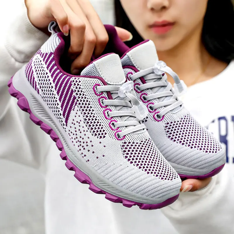 Oulylan Male Classical Soft Soled Sneakers 2025 Mesh Breathable Flat Walking Shoes Durable Professional Female Sports Footwear