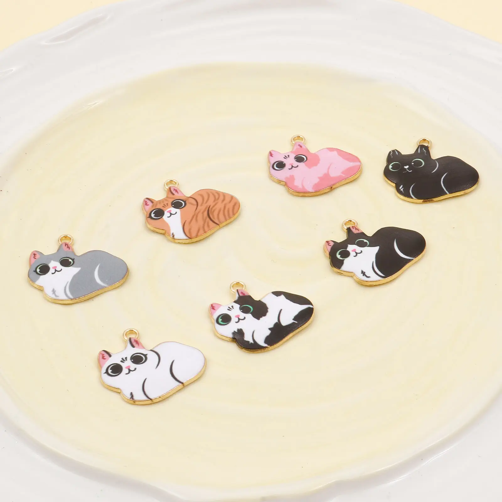 Cute Cartoon Cat Animal Charms Gold Color Enamel Metal Pendants DIY Necklace Bracelets Jewelry Making 23mm x 22mm, 10 PCs