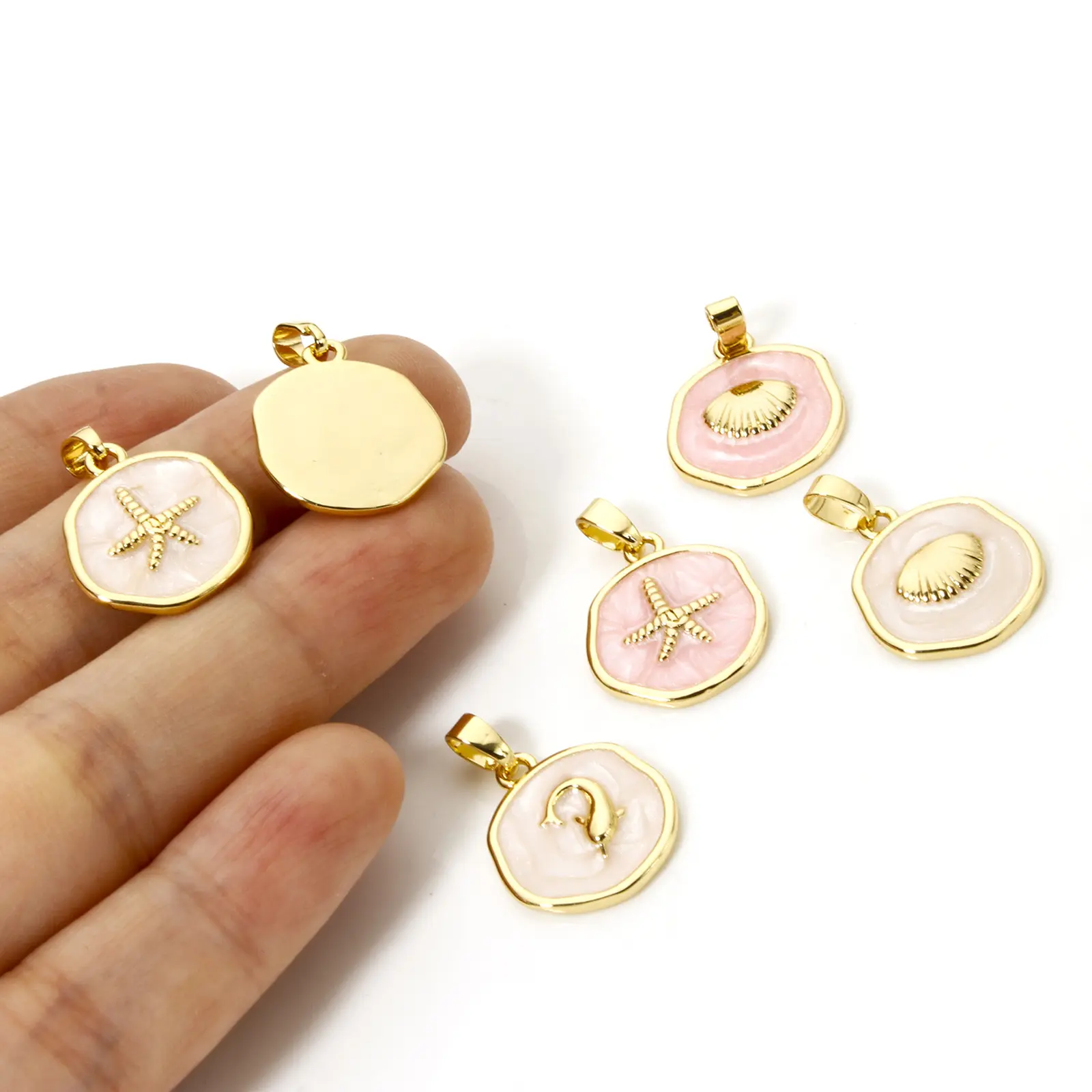 2 PCs Brass Ocean Series Charm Pendant 18K Gold Plated Irregular Enamel Shell Starfish Dolphin For Necklace Making 22mm x 15mm