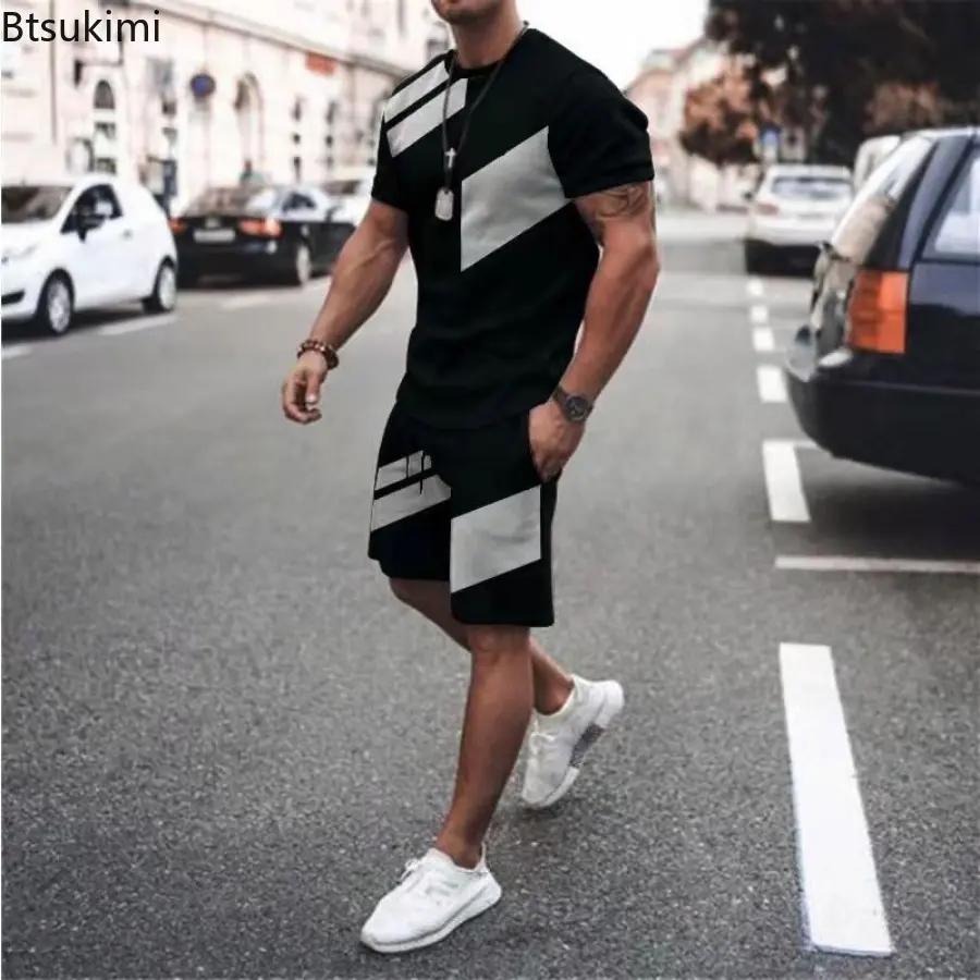 Men's Summer Fashion Loose Casual Two Piece Sets Contrast Color Design O-neck T-shirt and Shorts Sport Suit Men Fitness Clothes