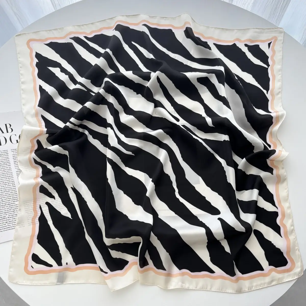 Print Shawl Square Scarf for Women Soft Satin Neckerchief Female Hair Bands Ribbon Headband Bandana