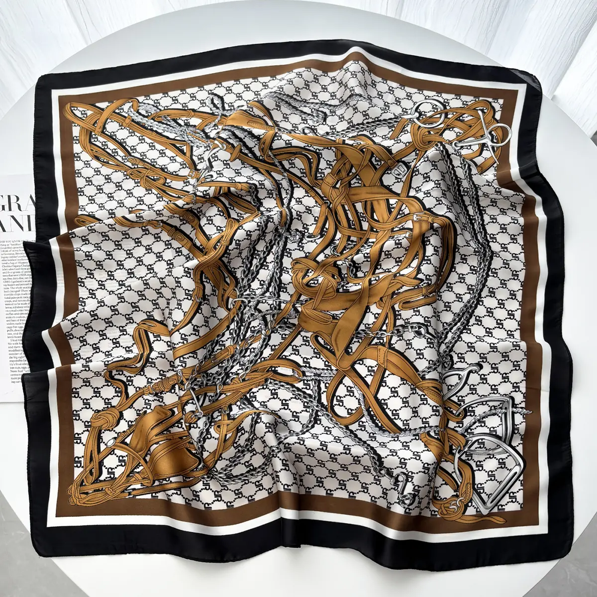 70*70cm Square Scarfs Retro Balck White Floral Ptint Headscarf for Women Foulard Banana Head Scarf Female Hijab Sort Neckerchief