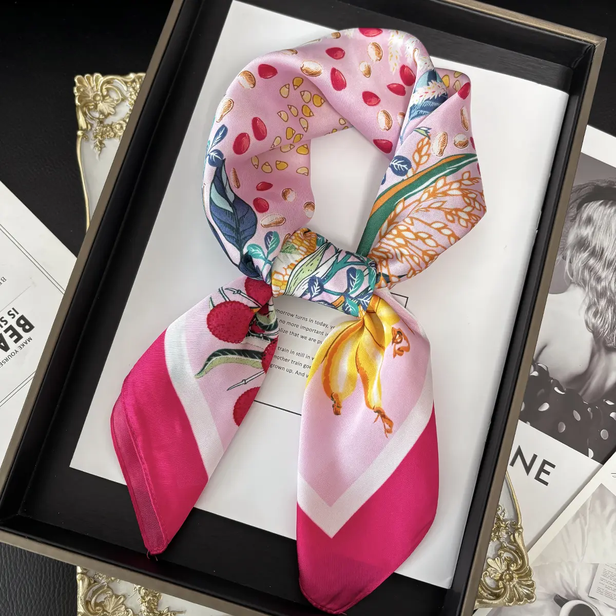 2025 New Luxury Brand 70X70CM Shawls Floral Stripe Print Scarf Headcloth Small Fashion Silk Scarves Bandanna Foulard Hijab