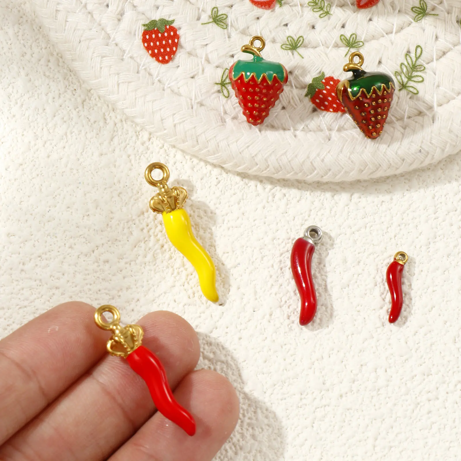 2 PCs 304 Stainless Steel Charms Red Yellow Enamel 3D chili strawberry Pendants For DIY Necklace Jewelry Making Findings
