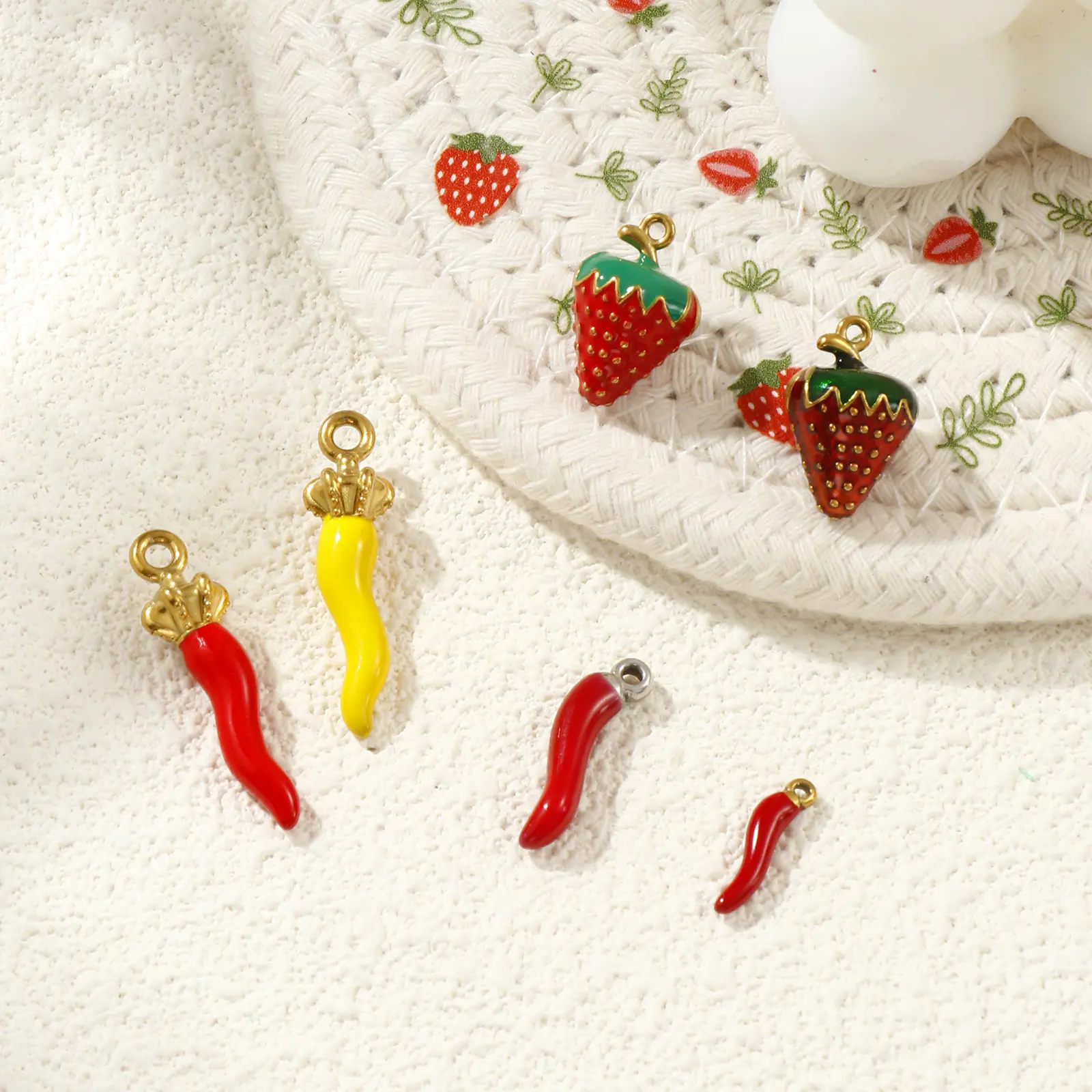 2 PCs 304 Stainless Steel Charms Red Yellow Enamel 3D chili strawberry Pendants For DIY Necklace Jewelry Making Findings
