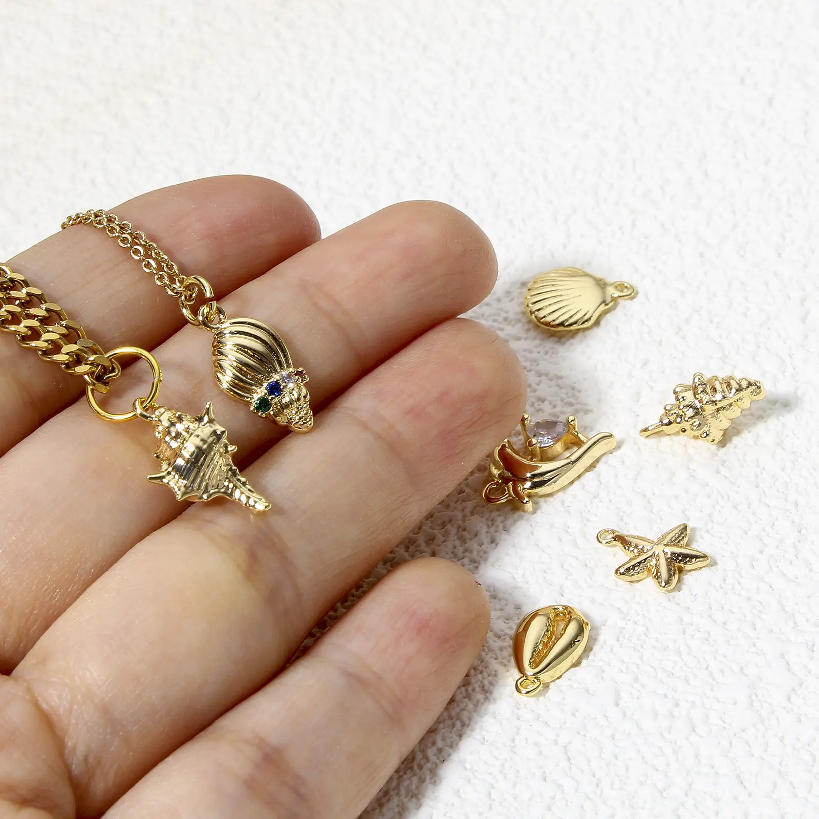 2Piece Brass Ocean Jewelry Charms 18K Gold Color Starfish Conch Dolphin Metal Pendants For Jewelry Making Diy Necklace Supplies