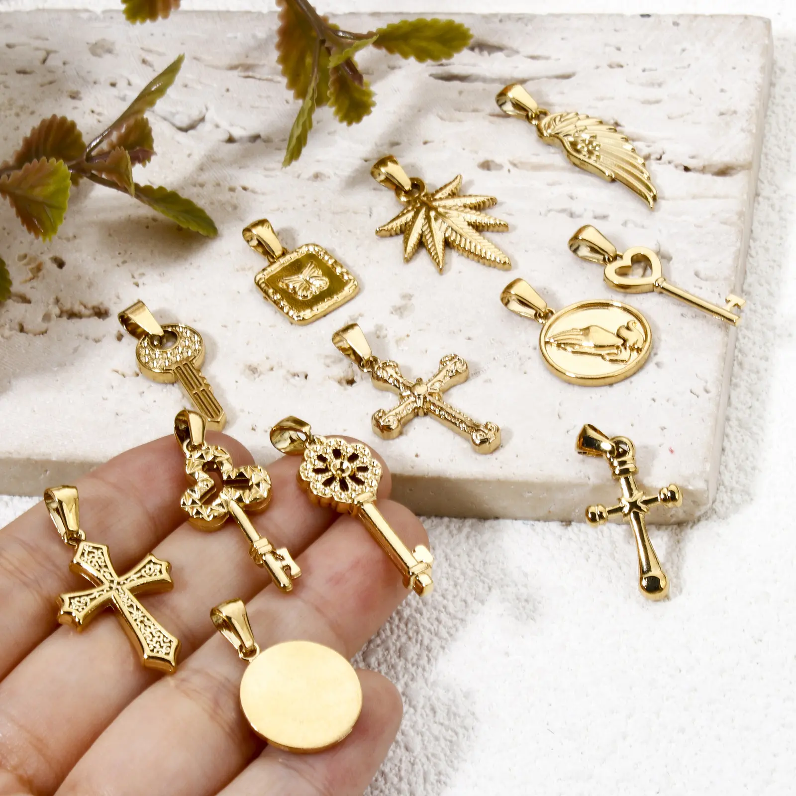 2 PCs 304 Stainless Steel Retro Charm Gold Plated Key Cross Wing Butterfly Pendant For DIY Necklace Bracelet Jewelry Making