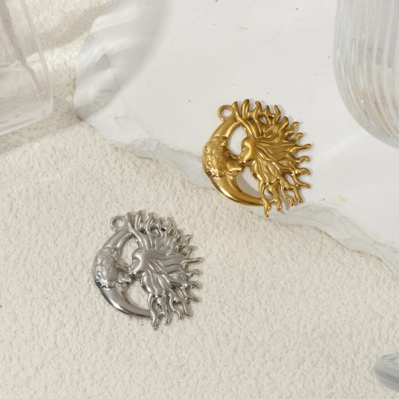 2 PCs 304 Stainless Steel Galaxy Pendants Sun Moon Face Charms For  DIY Necklace Bracelet Jewelry Making 3.3cm x 2.8cm
