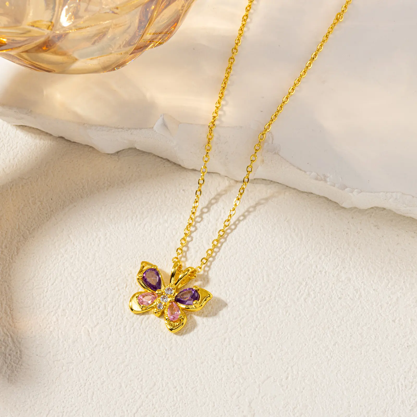 1 Piece Butterfly Pendant Necklace 18K Real Gold Plated Brass & Cubic Zirconia Link Cable Chain Necklaces For Women Choker Gift
