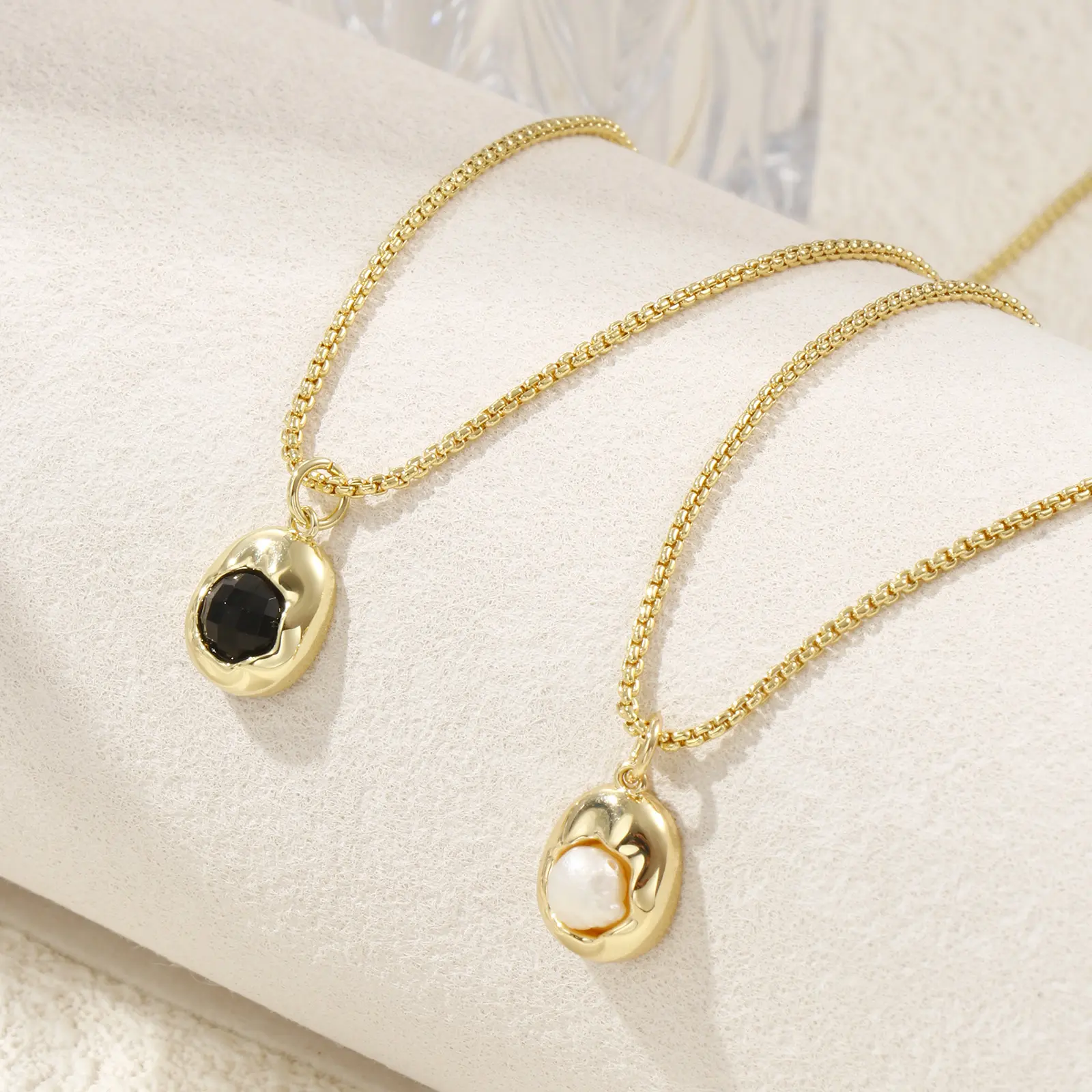1 Piece Stylish Necklace 18K Real Gold Plated Brass Link Cable Chain Irregular Acrylic Imitation Pearl Pendant For Women Gift