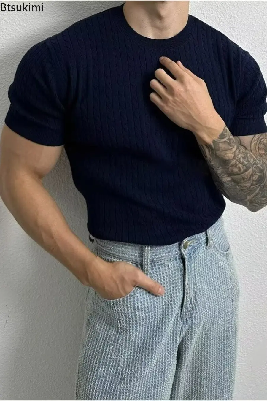2025 Summer Solid color Thin Twist Pattern  Short Sleeve Crew Neck Knitted Sweater Mens Loose Trend Versatile Elastic T-shirt