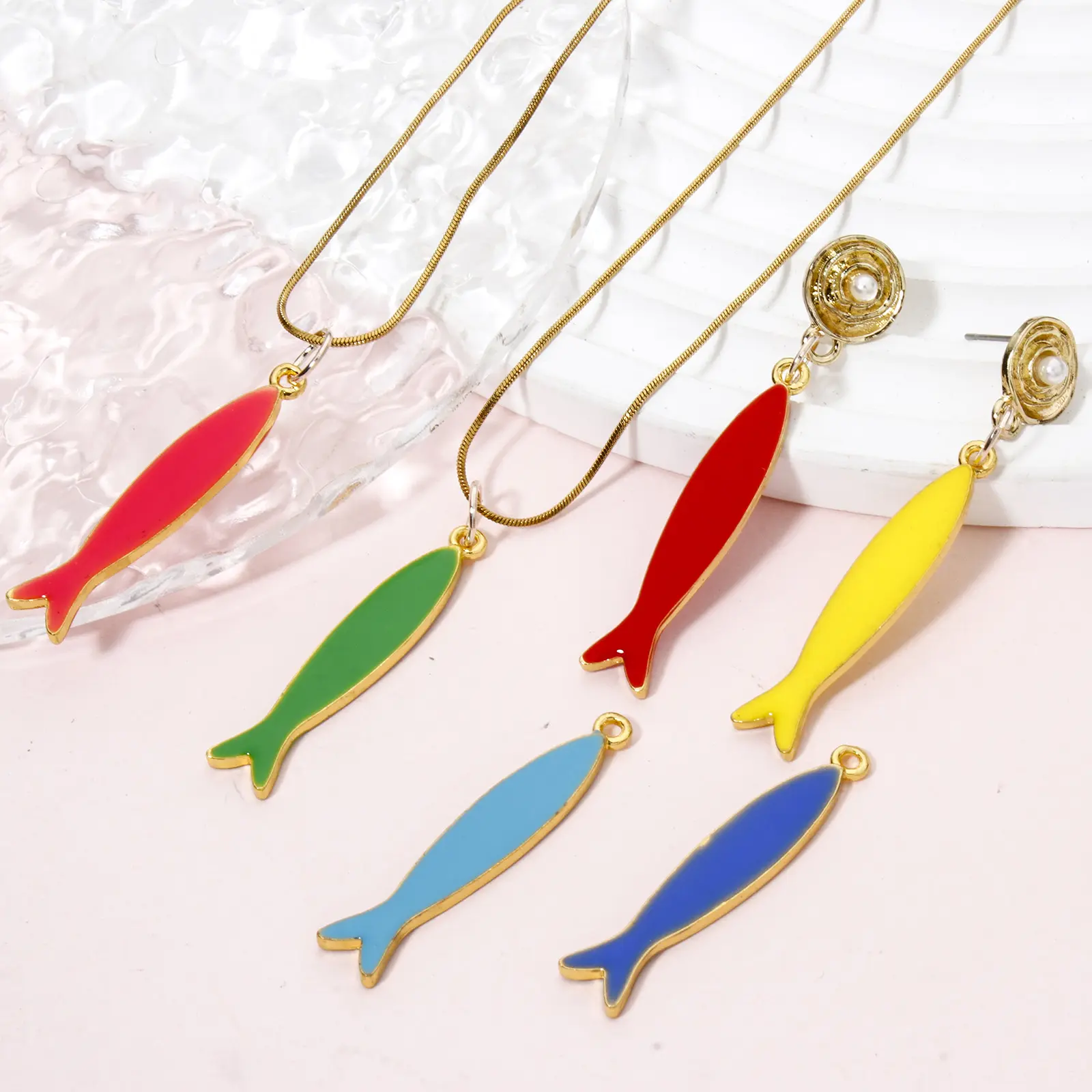 DoreenBeads 5 Piece Zinc Based Alloy Fish Enamelled Sequins Pendants Gold Color Enamel Charms For DIY Jewelry Making 3.8cmx0.8cm
