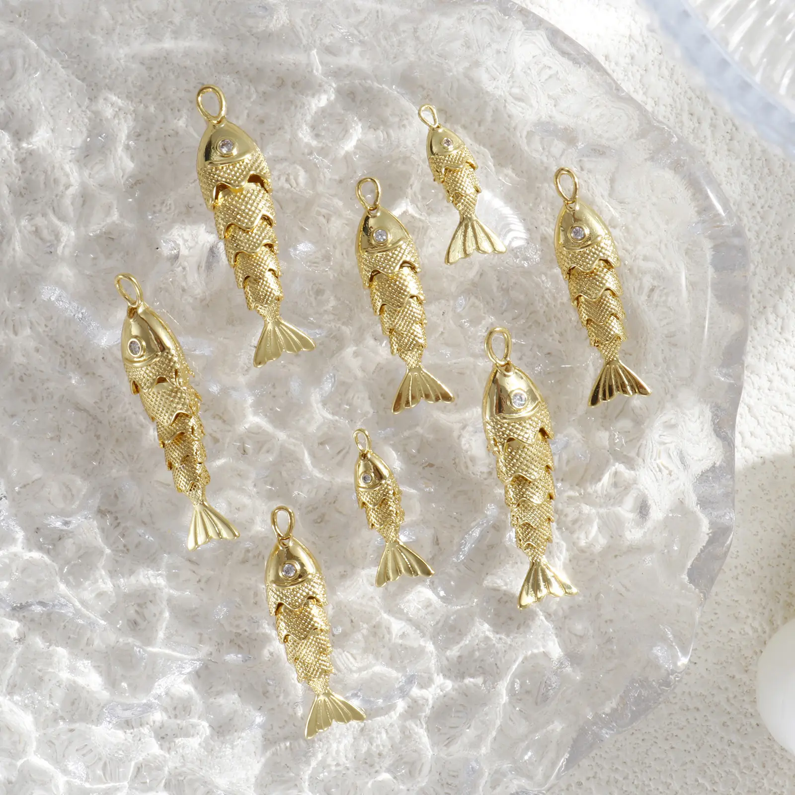 1 Piece Movable Brass Ocean Fish Jewelry Charms Clear Cubic Zirconia Pendant For DIY Necklace Making Findings