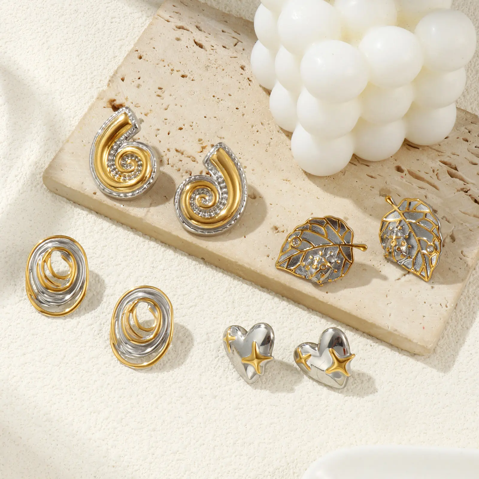 1 Pair Dainty Exquisite18K Gold Plated & Silver Plated 304 Stainless Steel Heart Flower Ear Post Stud Earrings For Women Gift