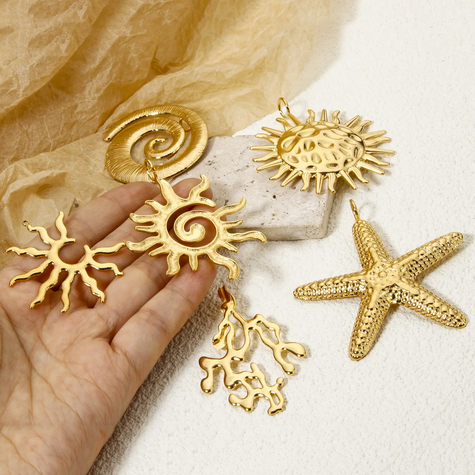 1 Piece 304 Stainless Steel Ocean Jewelry Pendants 18K Real Gold Plated Conch/ Sea Snail Star Fish Charms For DIY Jewelry Making
