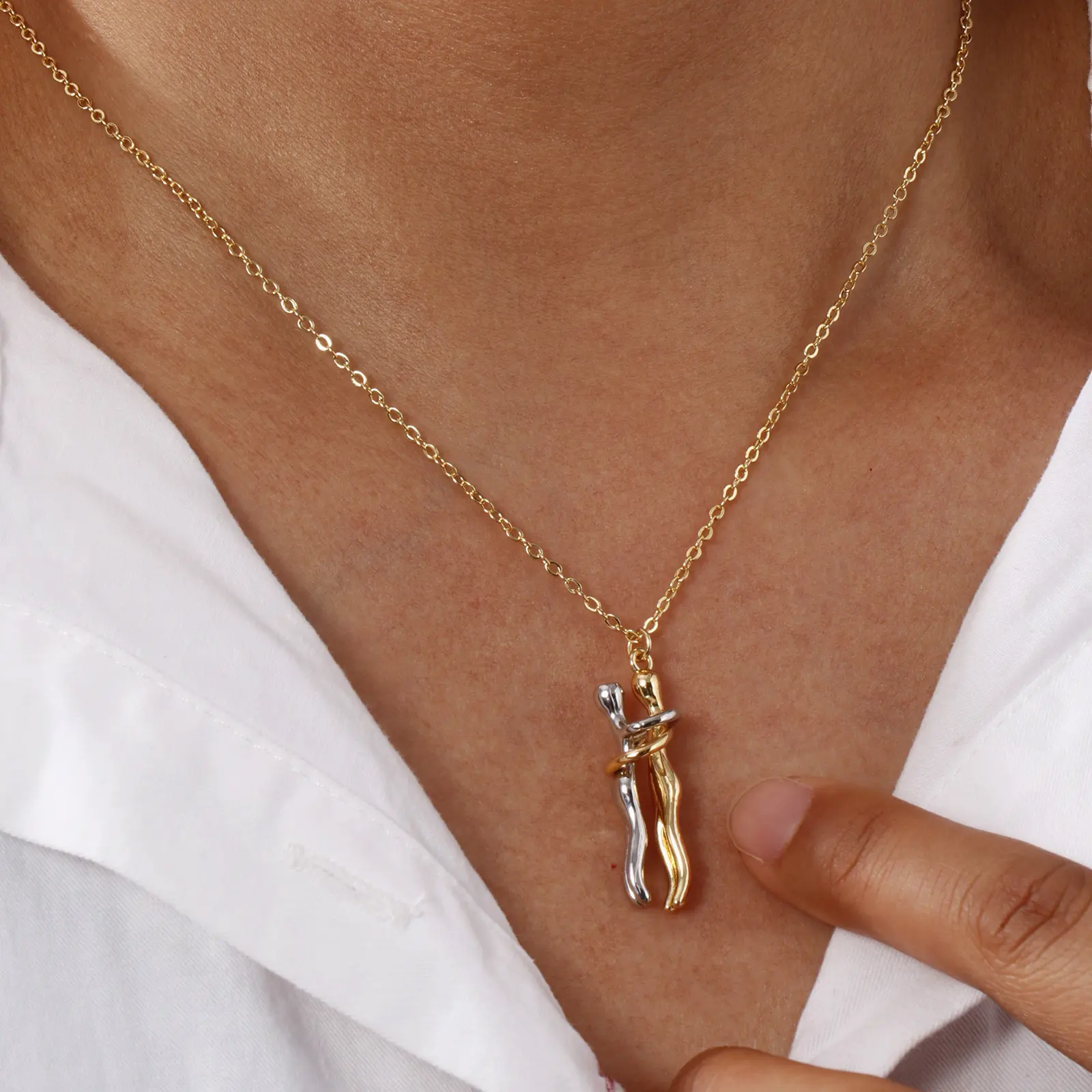 1Piece Hip Hop Valentine's Day Pendant Necklace 3D Brass Hug Dancing Separable Charm Couples Lover Unisex For Party Jewelry Gift
