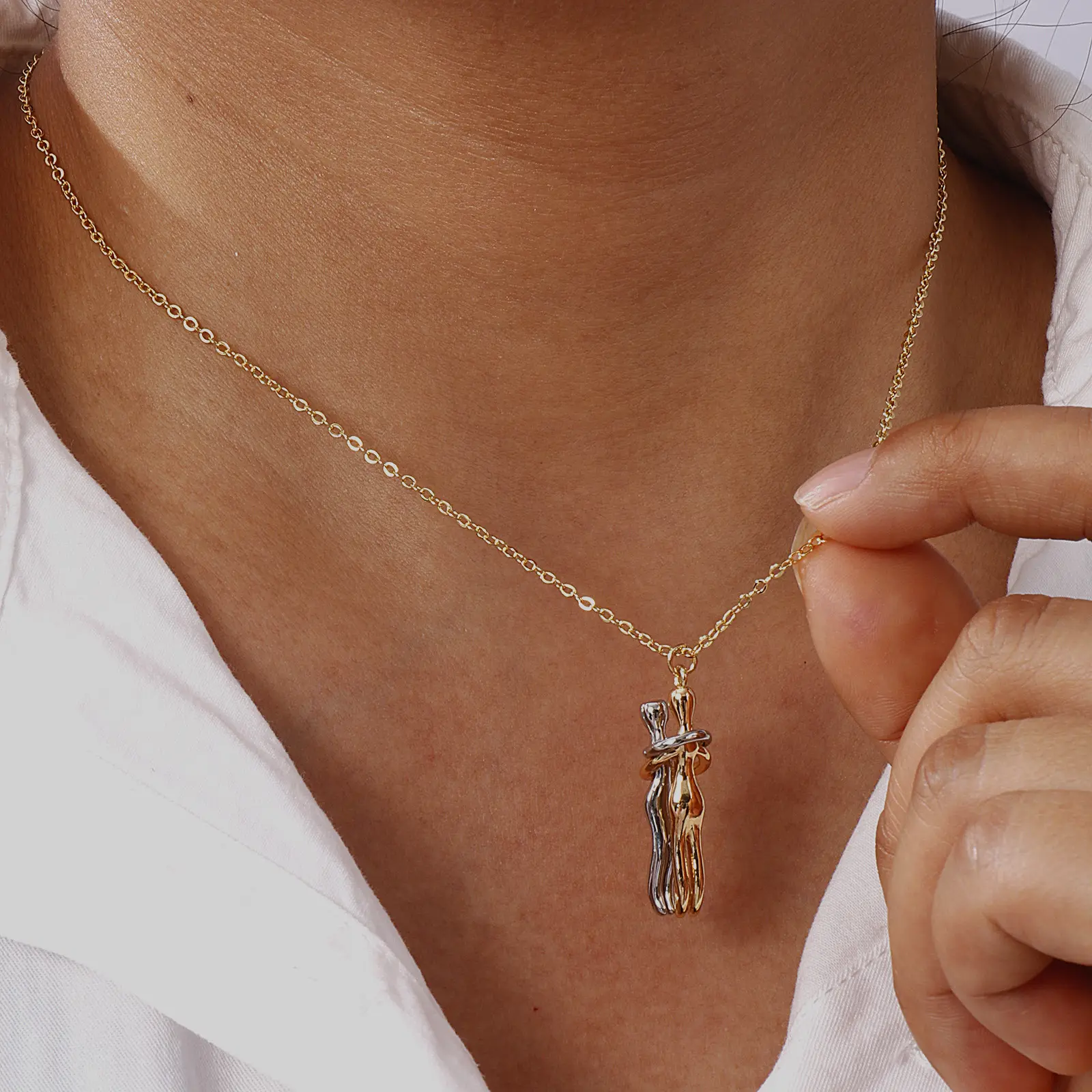 1Piece Hip Hop Valentine's Day Pendant Necklace 3D Brass Hug Dancing Separable Charm Couples Lover Unisex For Party Jewelry Gift