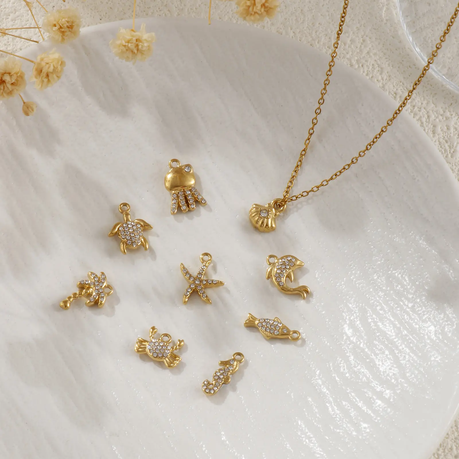 1 Piece 304 Stainless Steel Ocean Charms 18K Gold Micro Pave Clear Cubic Zirconia Shell Crab Fish Turtle Pendant Necklace DIY