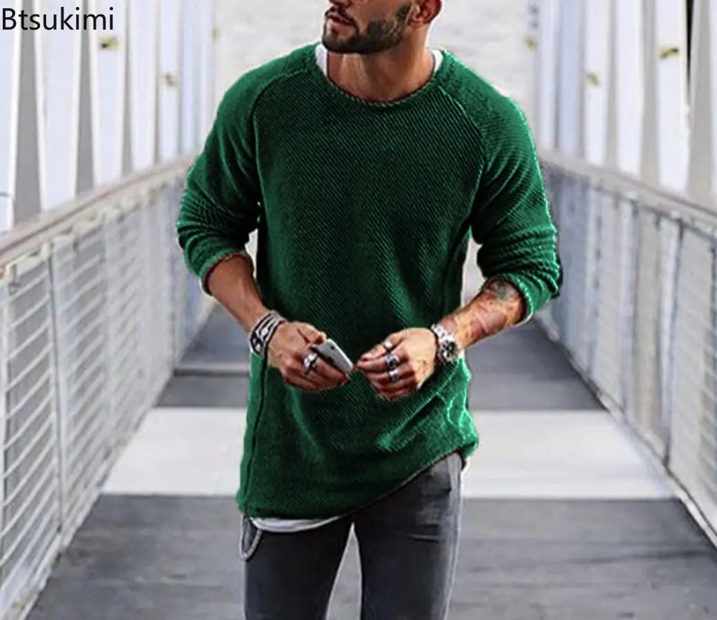 2025 Autumn and Winter Solid Color Mens Knitted Sweaters Long Sleeved Round Necked Pullover Sweaters Casual  Fashion Mens Tops