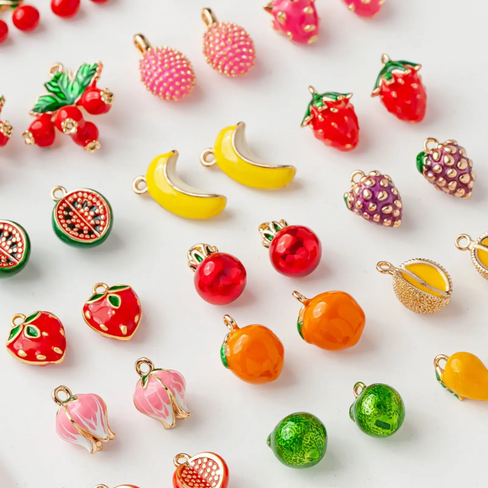 2 PCs Brass Charms 18K Gold Plated Fruit Enamel Pomegranate Peach Strawberry Apple Pendants For DIY Necklace Jewelry Making