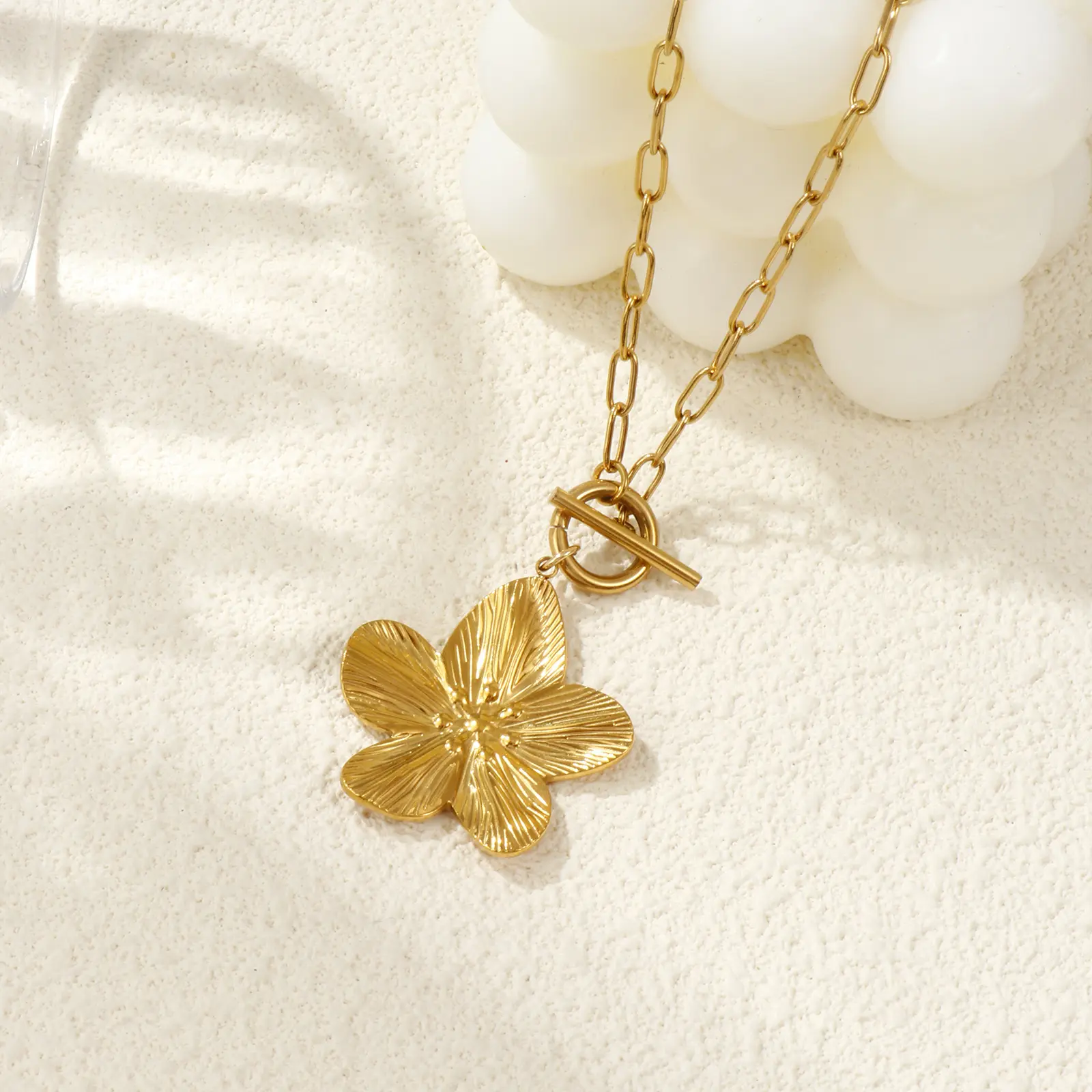 304 Stainless Steel Paperclip Link Chain Flower Pendant Charm Necklace 18K Gold Plated 45cm(17.7") For Women Gift 1 Piece