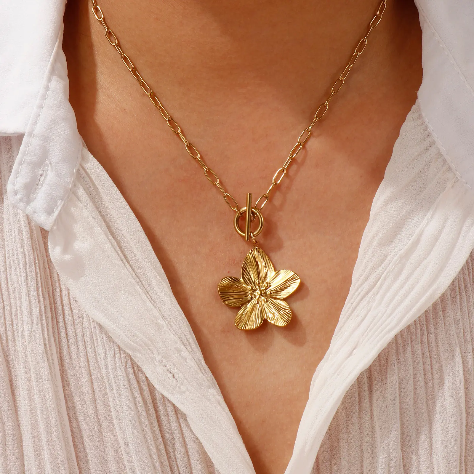 304 Stainless Steel Paperclip Link Chain Flower Pendant Charm Necklace 18K Gold Plated 45cm(17.7") For Women Gift 1 Piece