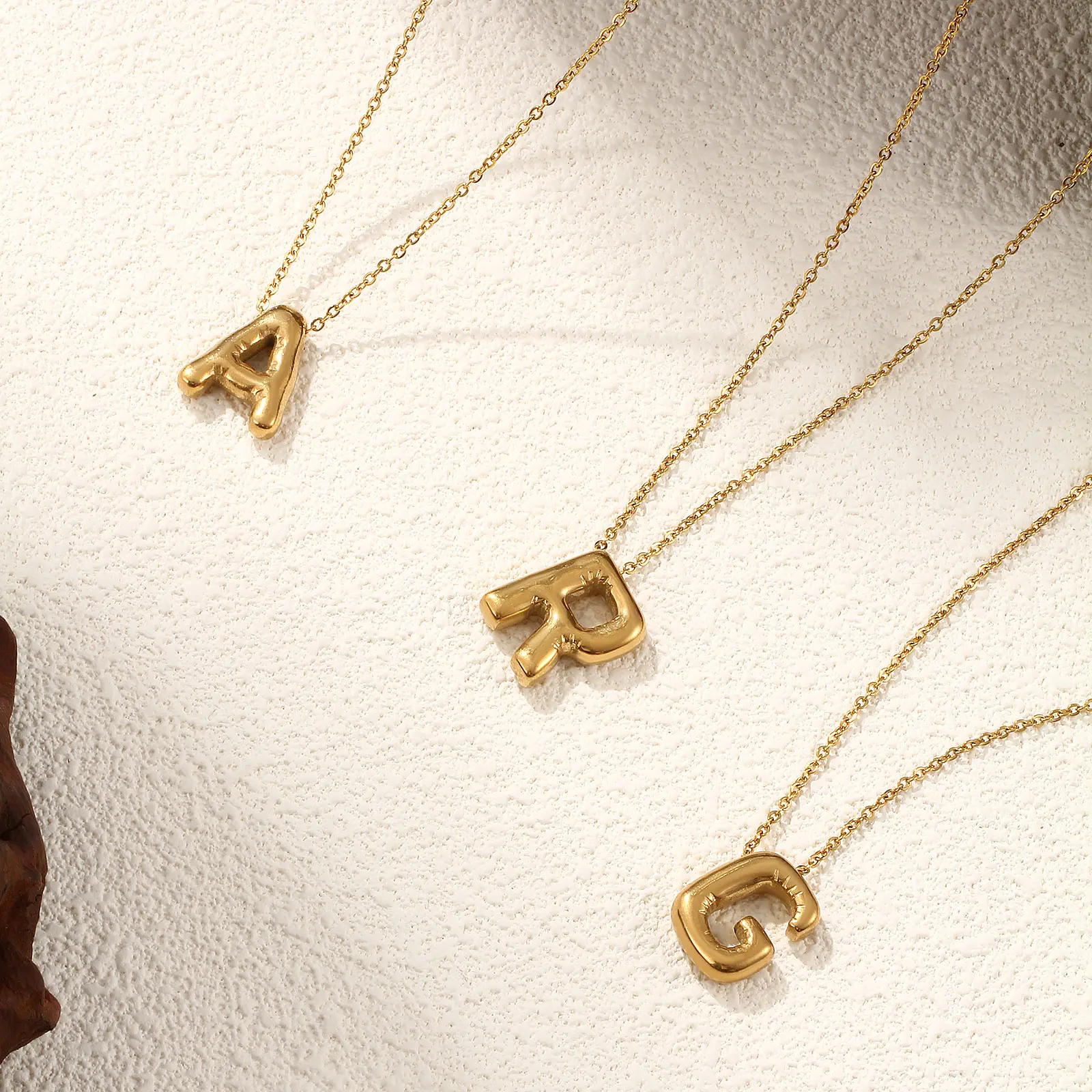 Stylish 304 Stainless Steel Link Cable Chain Capital Alphabet Initial Letter Message " A-Z " Pendant Charm Necklace Unisex Gift