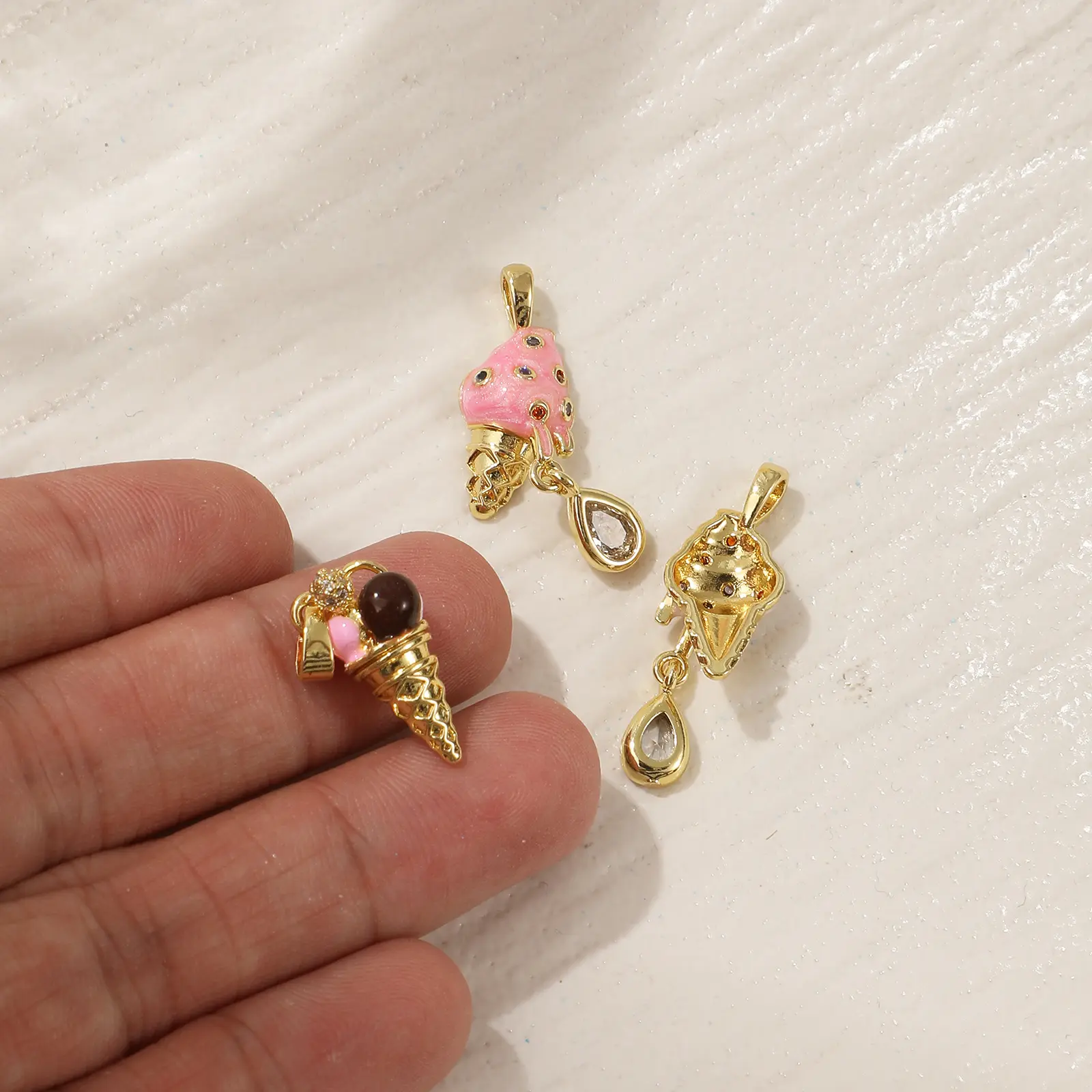 2 PCs Brass & Cubic Zirconia Charms 18K Gold Plated Ice Cream Cone Pendants For DIY Necklace Bracelet Jewelry Making Findings
