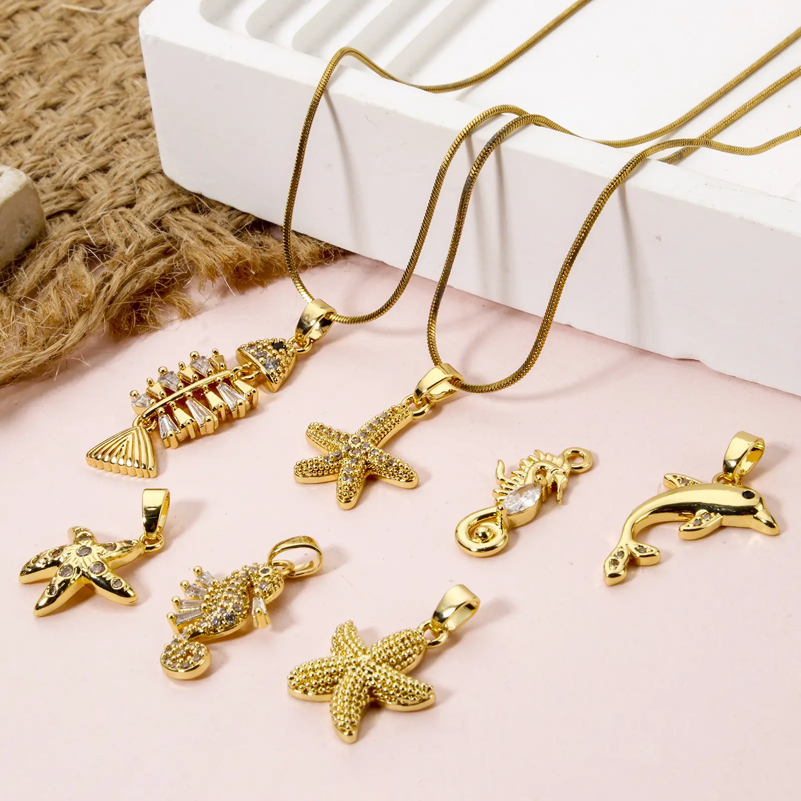 2 Pcs Brass Ocean Charms Gold Plated Dolphin Starfish Fish Seahorse Pendant For DIY Necklace Bracelet Making Jewelry