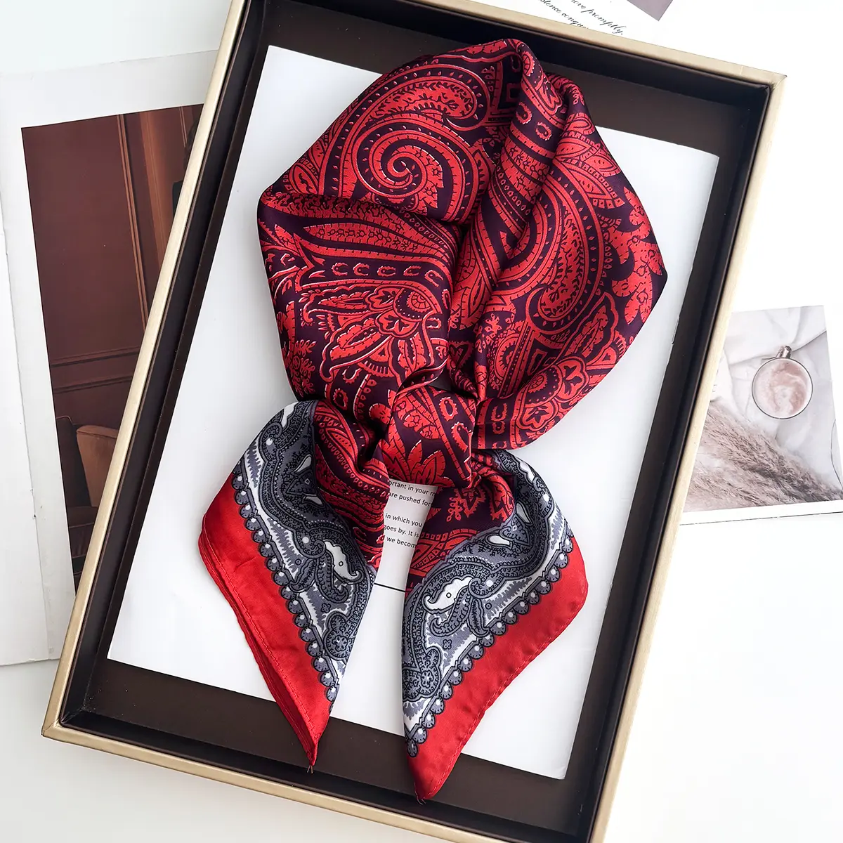 2025 New Fashion 70X70cm Women's Scarf Silk Paisley Print Scarf Square Shawl Decorative Headband Neck Luxury Design Bandana