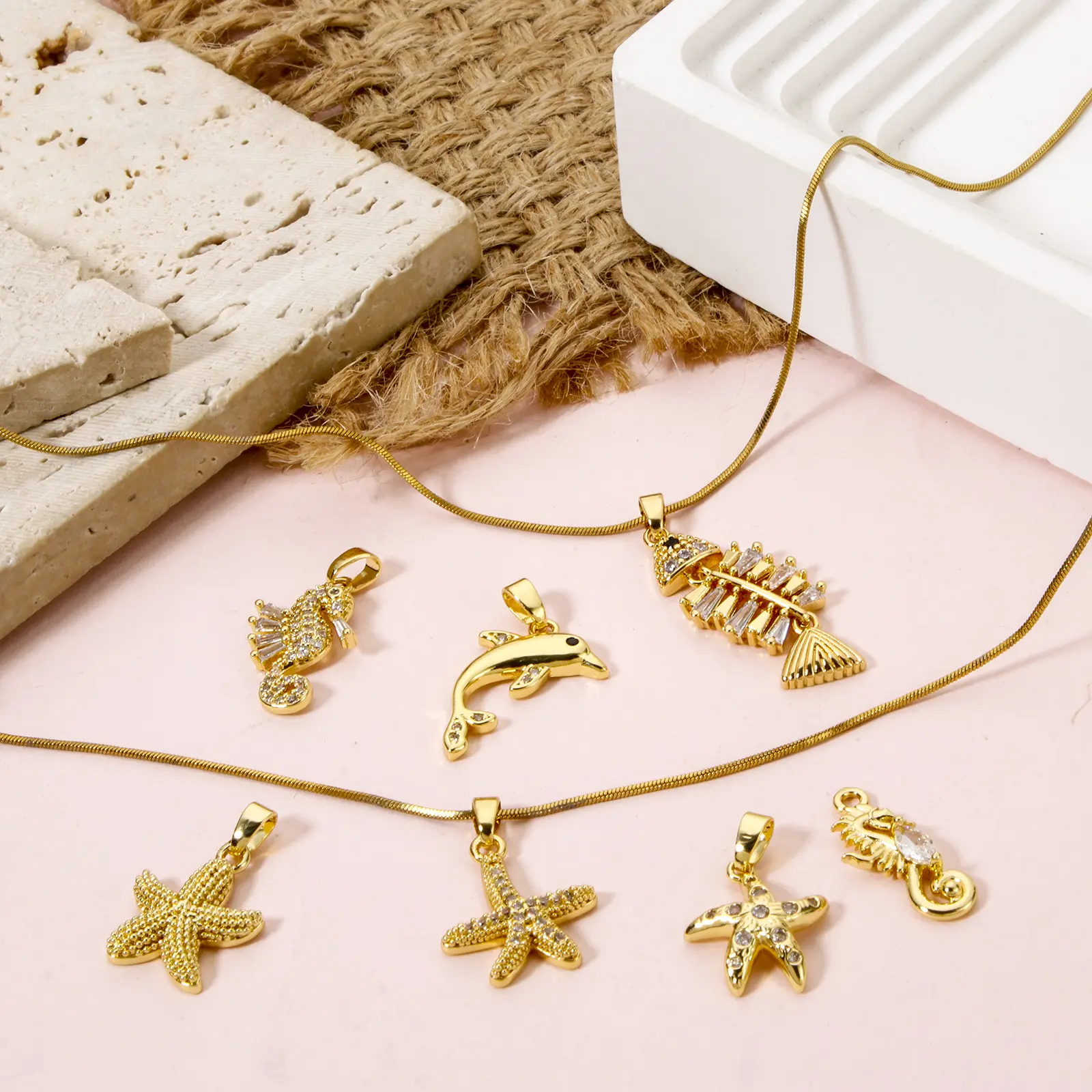 2 Pcs Brass Ocean Charms Gold Plated Dolphin Starfish Fish Seahorse Pendant For DIY Necklace Bracelet Making Jewelry