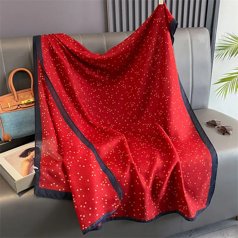 New Spring Women Cotton Scarf Beach Hijab Shawls and Wraps 2025 Luxury Brand Flower Female Foulard Echarpe Designer Bandana