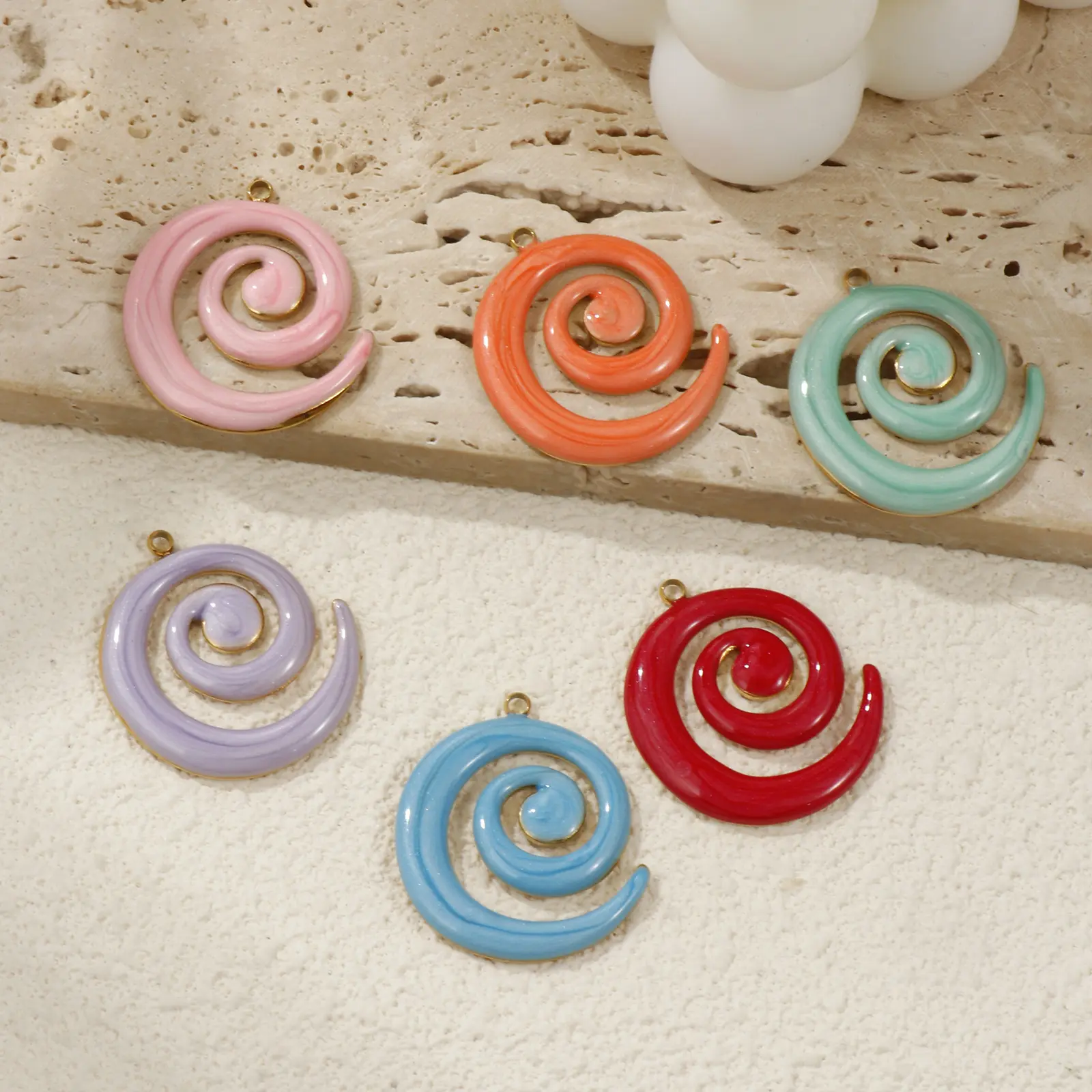 2 PCs 304 Stainless Steel Pendants 18K Gold Plated Enamel Spiral Pearlized Charms For DIY Necklace Jewelry Making 3cm x 2.7cm