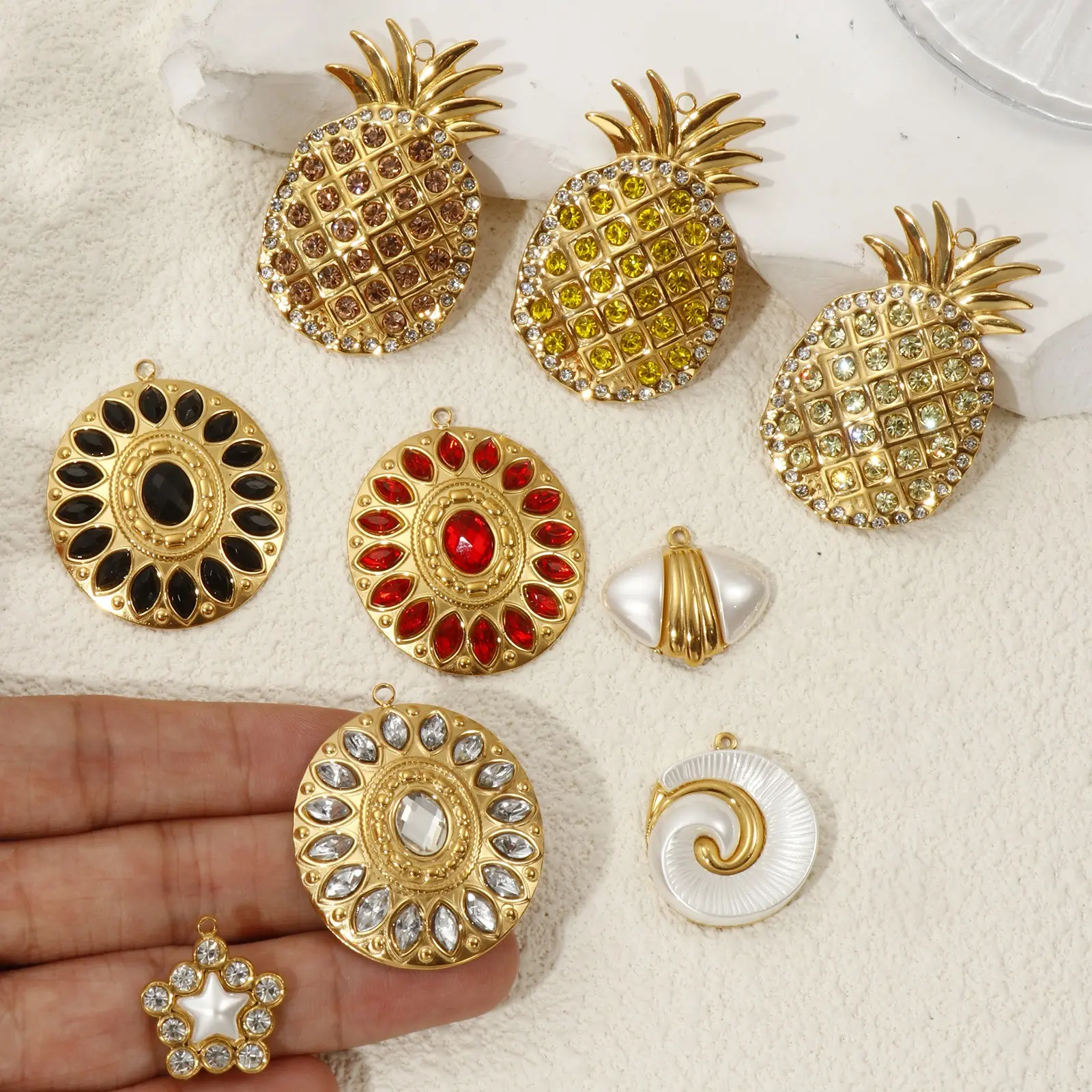 1 Piece 304 Stainless Steel Pendant 18K Real Gold Plated pineapple oval conch Pendant For DIY Necklace Bracelet Jewelry Making