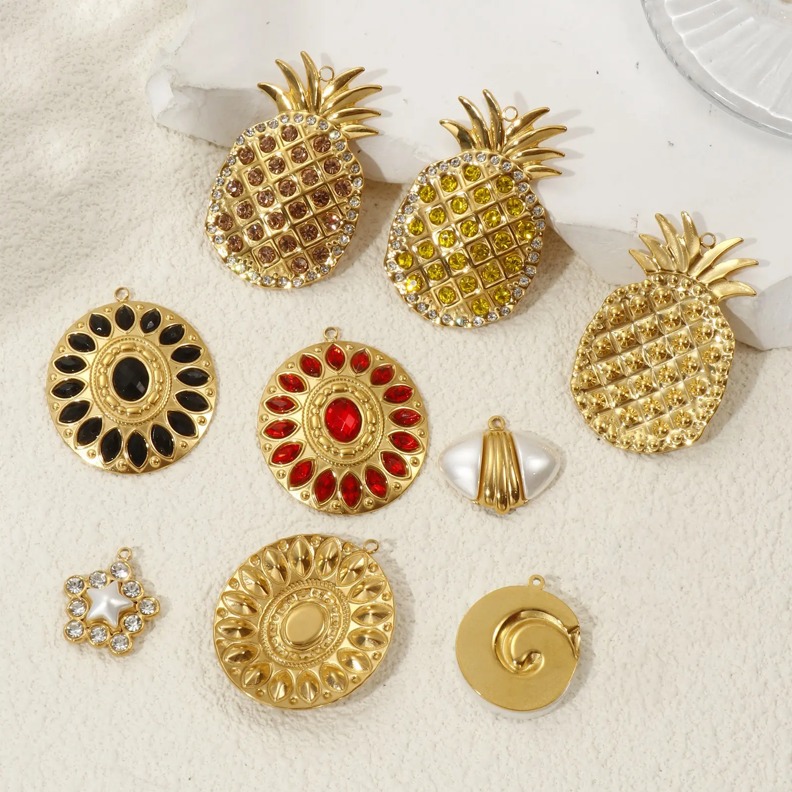 1 Piece 304 Stainless Steel Pendant 18K Real Gold Plated pineapple oval conch Pendant For DIY Necklace Bracelet Jewelry Making