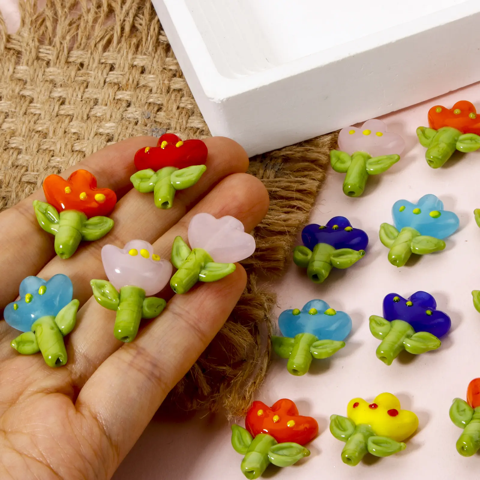 2 PCs 3D Lampwork Glass Flora Collection Flower Beads Multicolor For DIY Jewelry Making About 22mm x 18mm, Hole: Approx 1.4mm