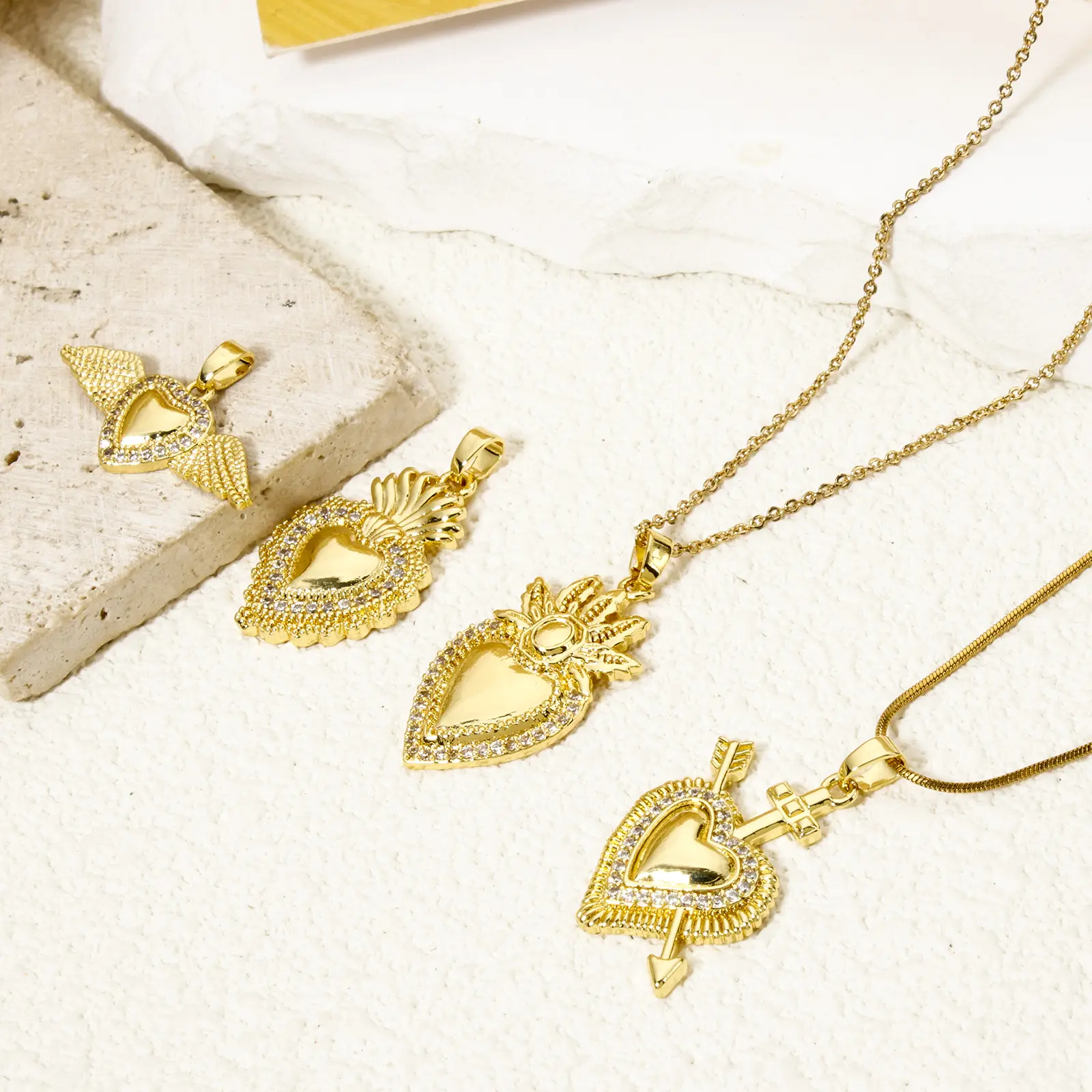 2 PCs Brass Religious Pendants Real Gold Plated Ex Voto Heart Micro Pave Clear Cubic Zirconia For DIY Neckalce Jewelry Making